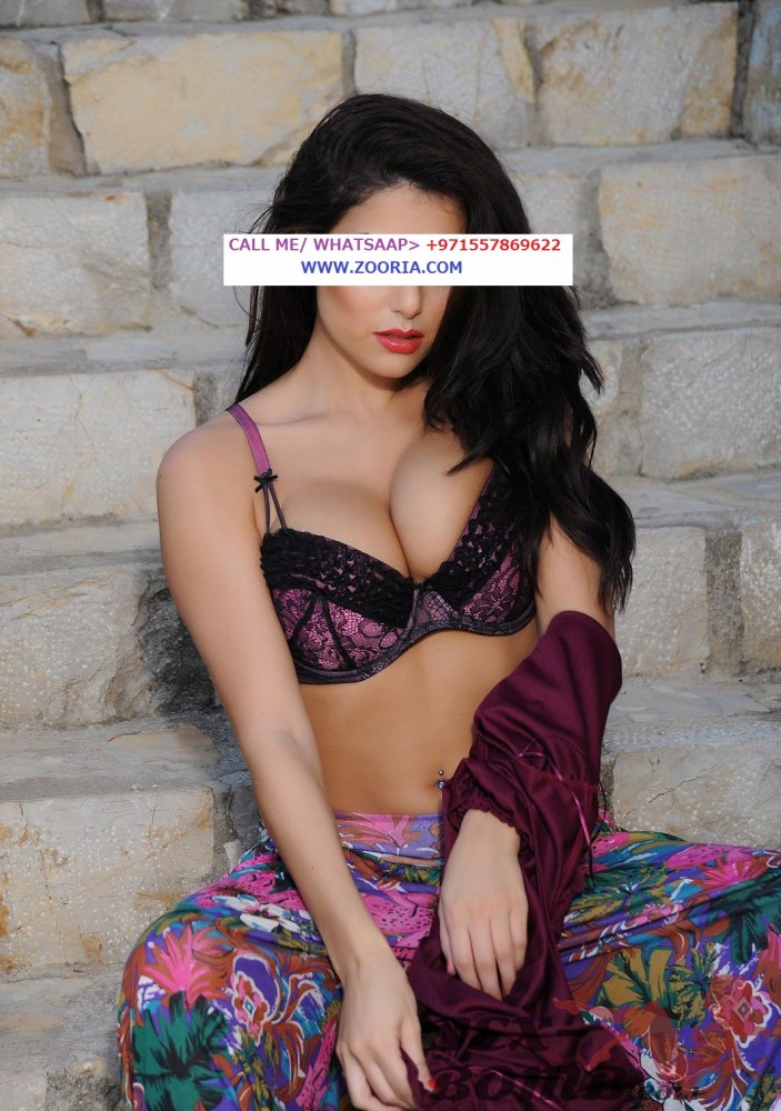 Fiya Model, Uma prostituta, United Arab Emirates