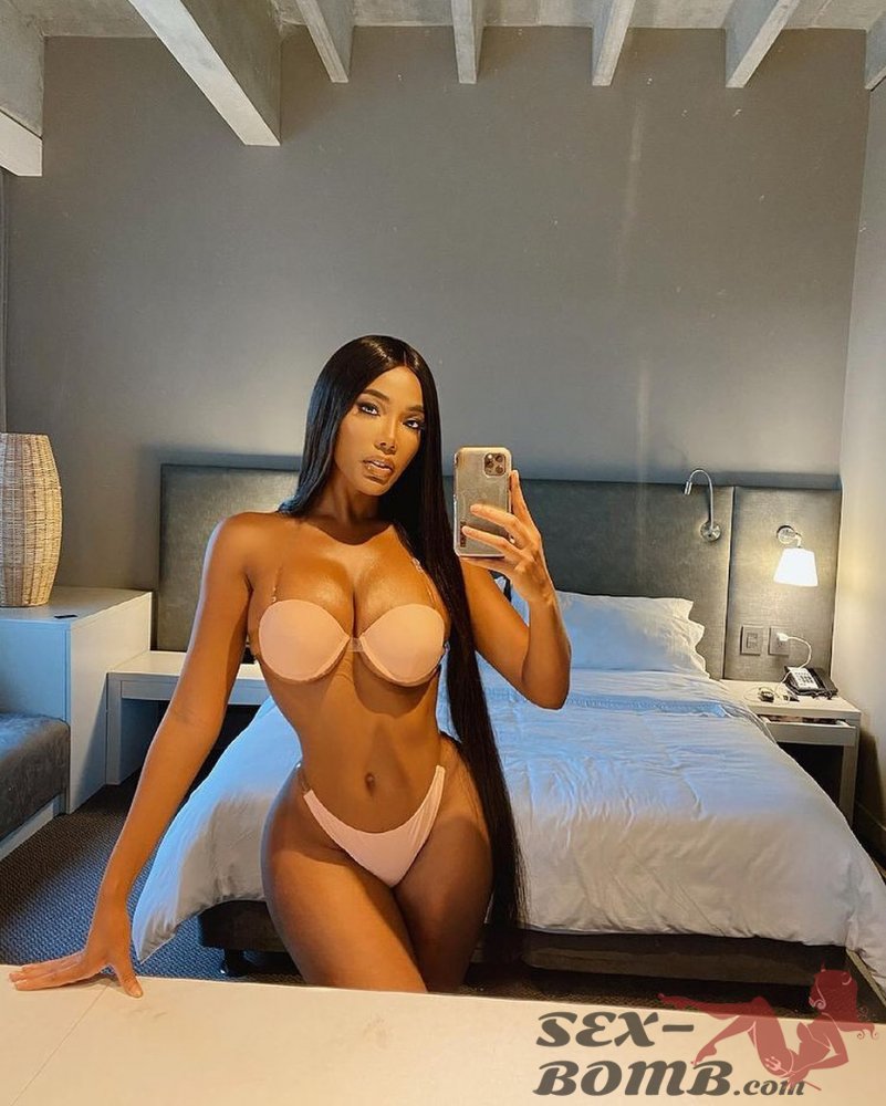 SEXY JANICE, Egy prostituált, Abu Dhabi, United Arab Emirates