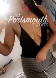 LEXI hot girls Portsmouth United Kingdom +774 703 869-6